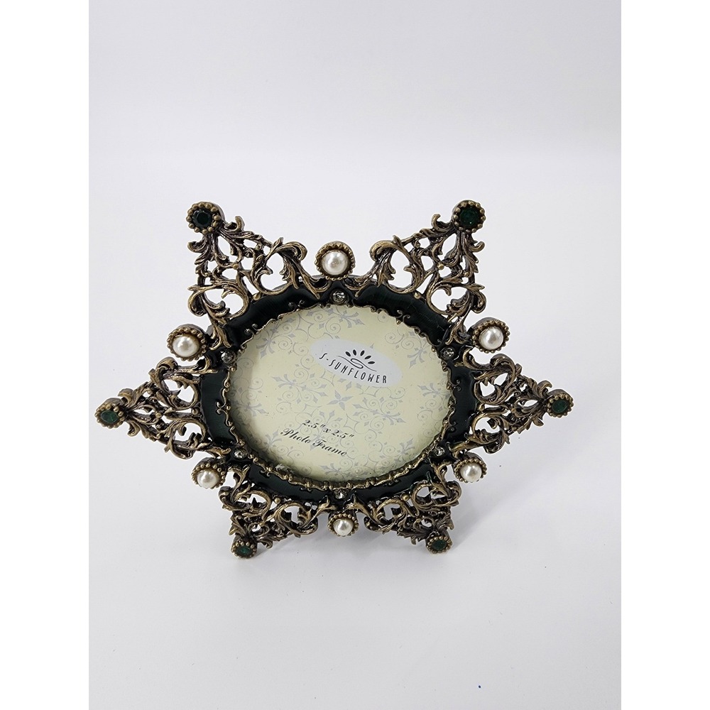 Sunflower Designs Vintage Ornate Pearl Crystal Green Enamel Picture Frame2.5x2.5